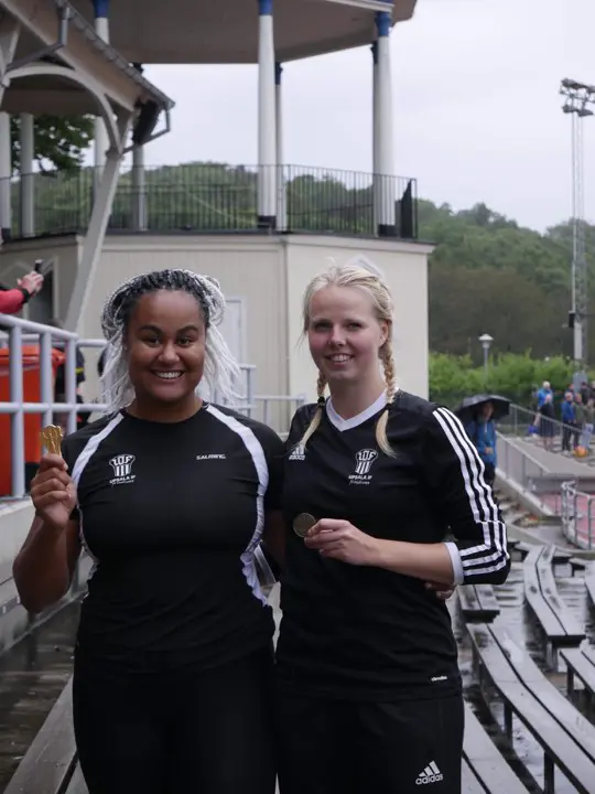 Guld och brons i K22 Diskus tack vare Vanessa Kamga och Ellen Pettersson