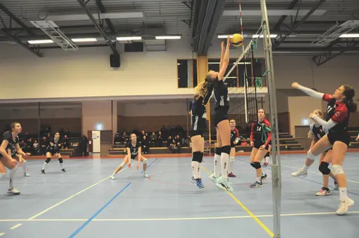 Bilder från dagens matcher mot Team Valla och KFUM Örebro.