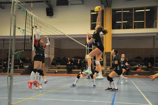Bilder från dagens matcher mot Team Valla och KFUM Örebro.