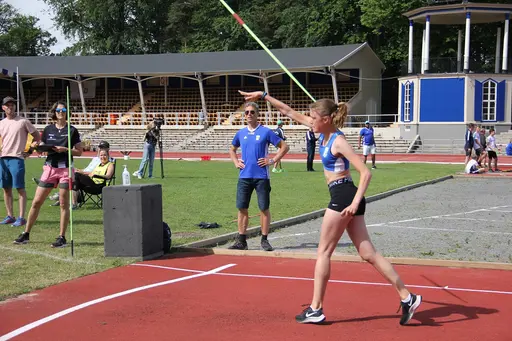 Kraftmätningen Kval 20 juni, 2021 på Slottsskogsvallen (foto: Tuva Kündig).