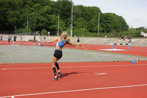 Kraftmätningen Kval 20 juni, 2021 på Slottsskogsvallen (foto: Tuva Kündig).