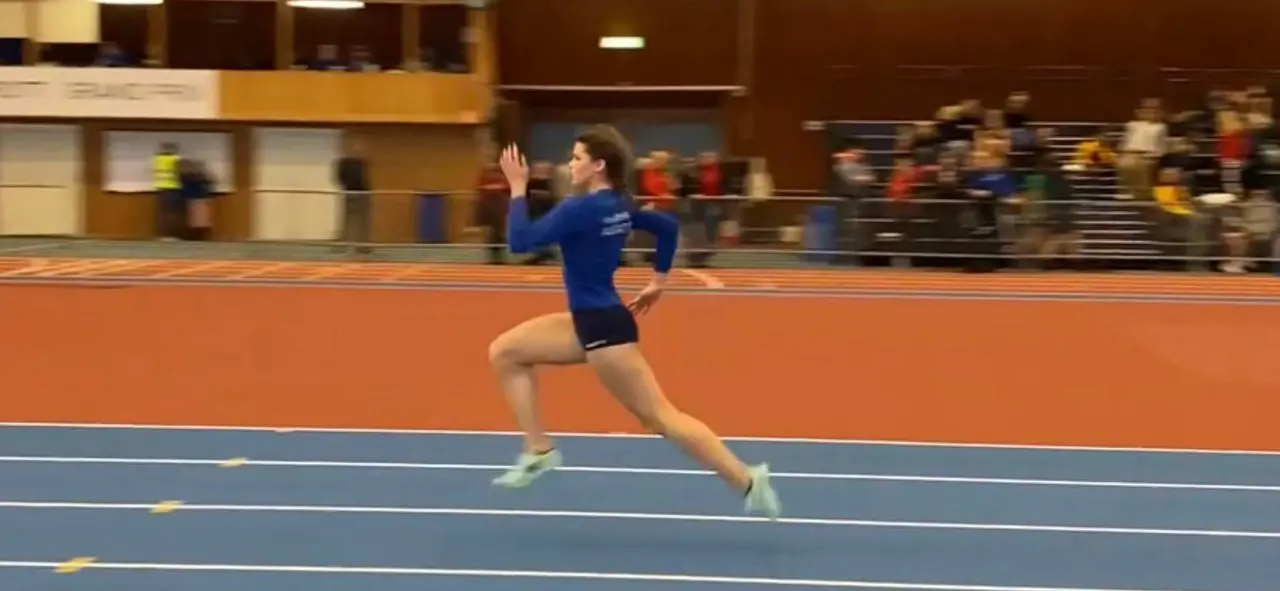 Lisa Erkfeldt (2007) på 60m. Skicka gärna in bilder på era aktiva från Julruschen så postar vi dem här.