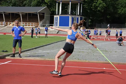Kraftmätningen Kval 20 juni, 2021 på Slottsskogsvallen (foto: Tuva Kündig).