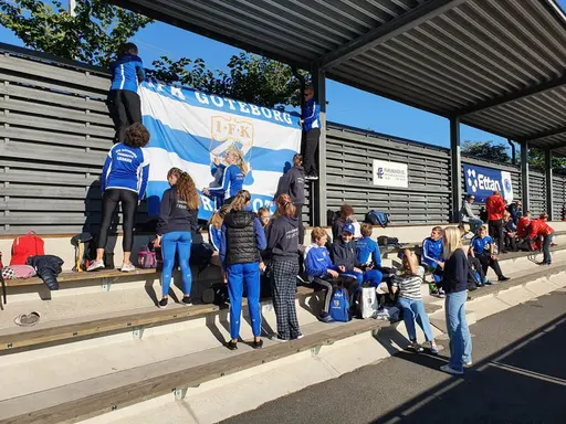 IFK Göteborg Friidrott under Kraftmätningen Riksfinal 2021 i Täby (lagfoto: Deca Text & Bild).