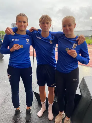 Medaljörer från fredagen samt söndagen (fler bilder kommer)