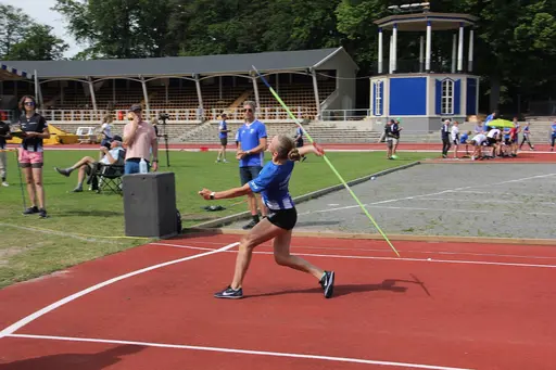 Kraftmätningen Kval 20 juni, 2021 på Slottsskogsvallen (foto: Tuva Kündig).