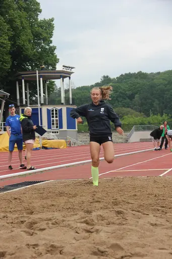 Kraftmätningen Kval 20 juni, 2021 på Slottsskogsvallen (foto: Tuva Kündig).