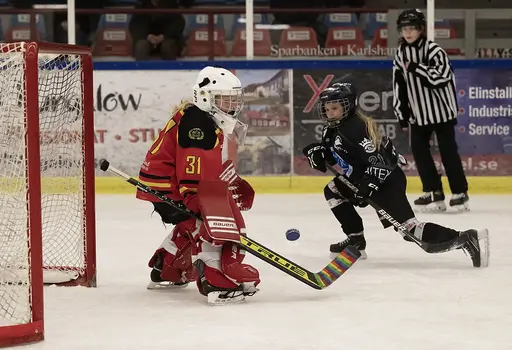 Första träningsmatchen någonsin för Osby IKs flickor 17/12-2023