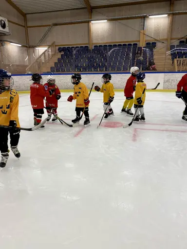 Julavslutning hockeyskolan 2023