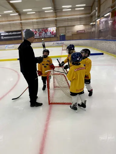 Julavslutning hockeyskolan 2023