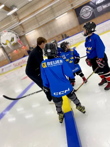 Julavslutning hockeyskolan 2023