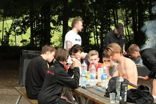 Avslutning med köööörv, burgare och diverse sportaktiviteter! 15/6-2019