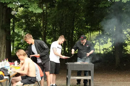 Avslutning med köööörv, burgare och diverse sportaktiviteter! 15/6-2019