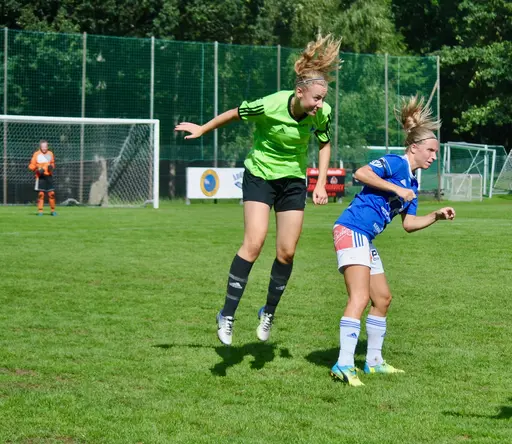 Träningsflit, spänst, fight, vilja - ja allt finns där utan segrarna. Tilda och motståndare ser ut att leta segerrecept hos dem där uppe.