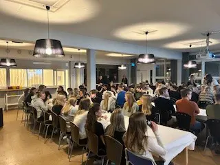 Nedersta raden; Pristagare från vänster till höger...Skyttekung/drottning, Träningspris, Framsteg/Utveckling, Föredöme, Årets Spelare, IFC Gubben, Pannben, Tompa Karlsson