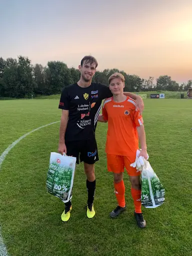 Matchens lirare IFC_LFK; Jonatan Falk LFK, Isak Svensson IFC. Matchsponsor IFC-Lerkil OLW.
