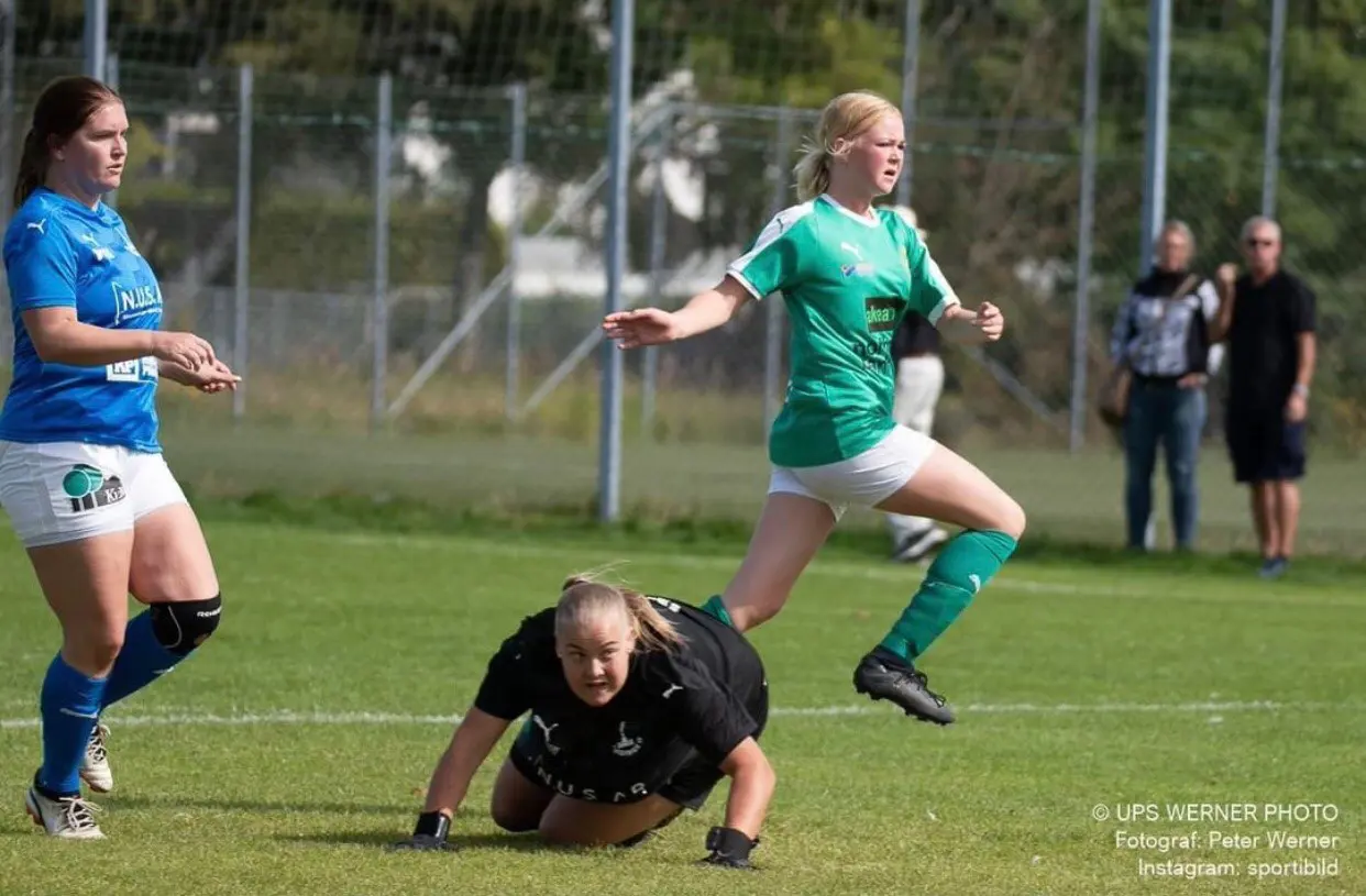 Hattrick från Moa!