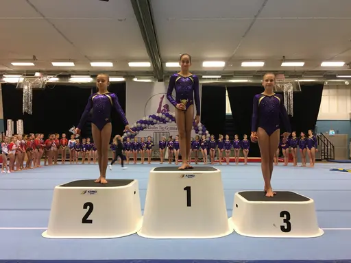 På en helg kan man hinna med mycket! Uppvisning och STG CUP 2018!