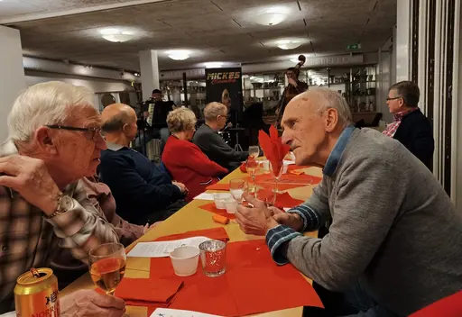 Här är några bilder från julfesten!