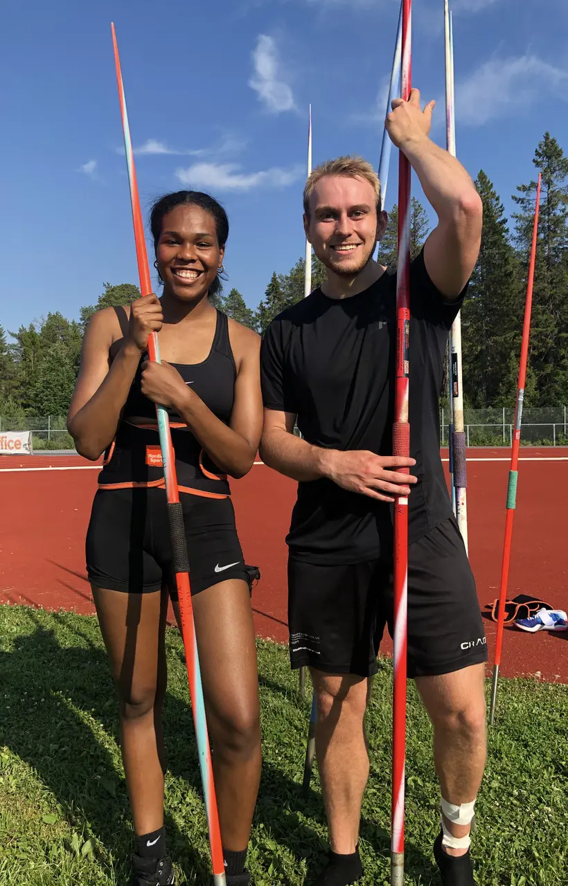 Amanda och Albert hemma på Campus