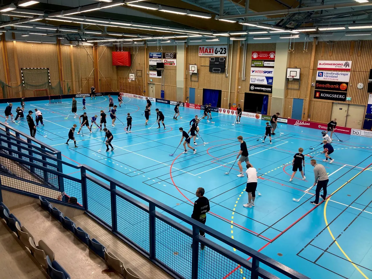 Full fart på golvet