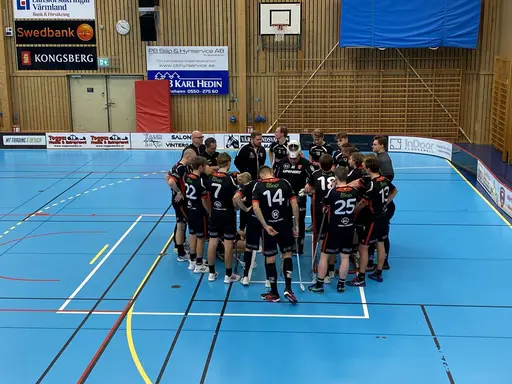 Stort jubel i Brogårdshallen när KIBF herr A tog sin första div II seger 