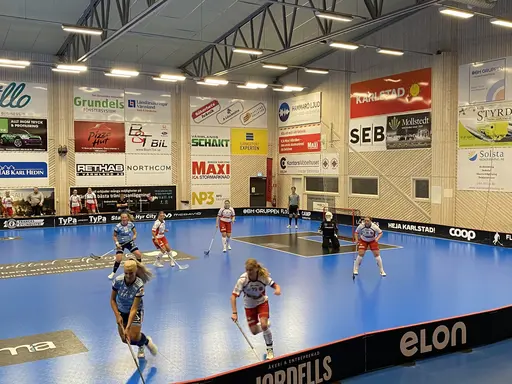KIBF Dam gjorde bra ifrån sig under försäsongscupen i Karlstad
