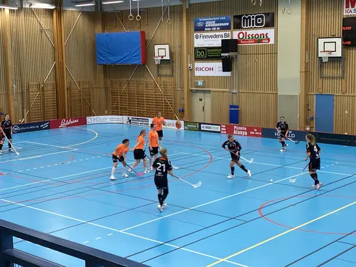 KIBF dam - Munkfors i Brogårdshallen