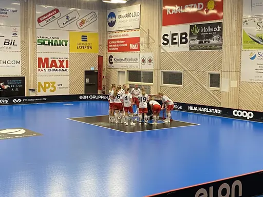 KIBF Dam gjorde bra ifrån sig under försäsongscupen i Karlstad