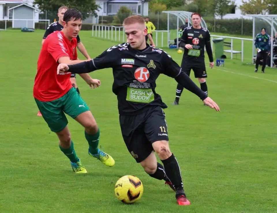 Albin leker.....