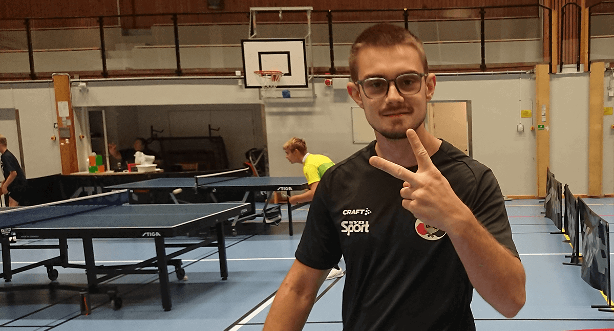 Olof Bergvall (tränare och A-lagsspelare) är en av tränarna!