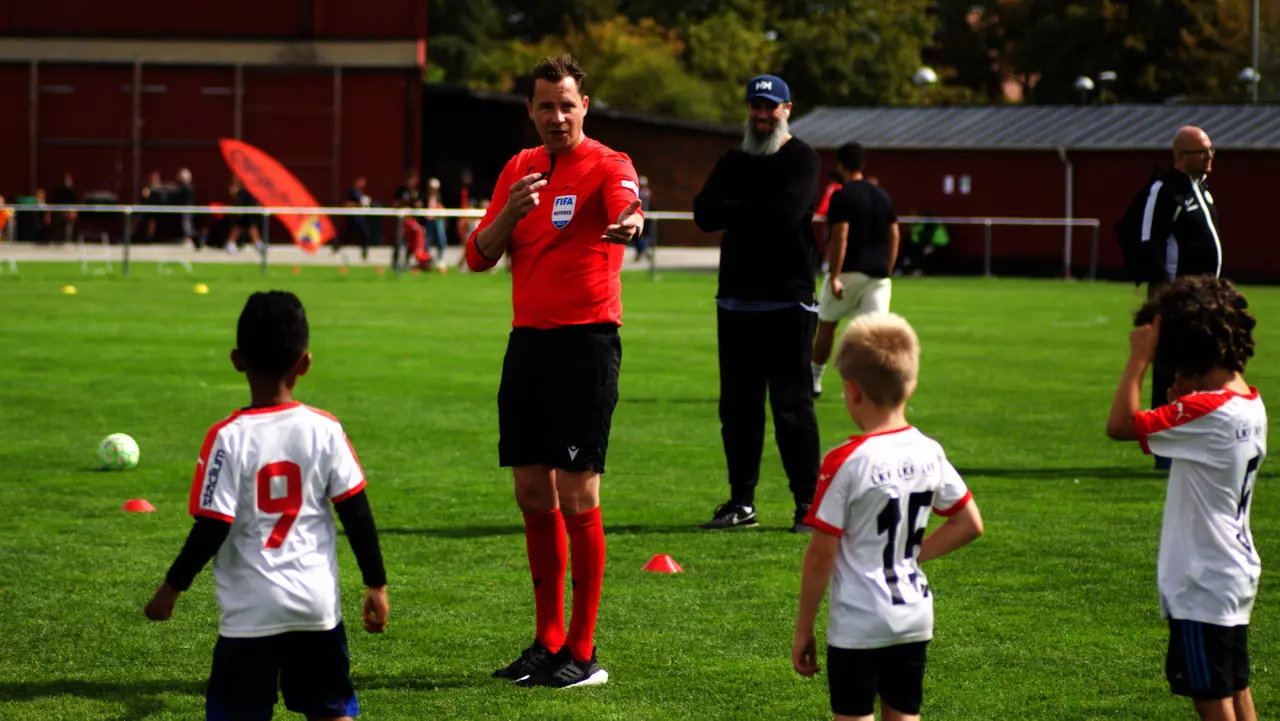 2023:s hemliga gäst var Ståmgbysonen och Fifa-domaren Andreas Ekberg