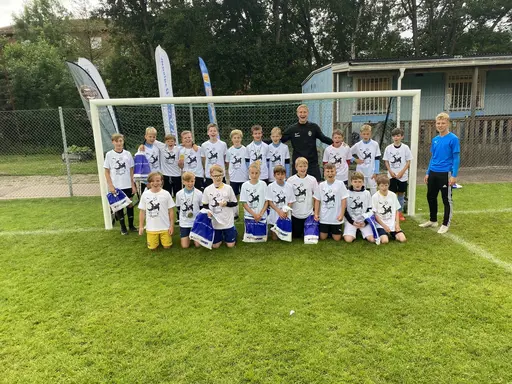 Gruppfoton från alla grupper från 4 år och upp till 13 år