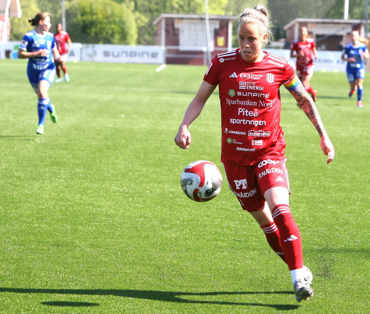 Cecilia Edlud kvitterade efter ett smörpass från Sharon Sampson. -Vi kan bättre, sade hon efter matchen. (Arkivbild)