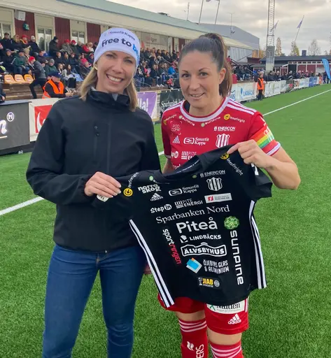 Smurfit Kappa får matchtröja, Ungdomar för matchgenomgång och inmarsch