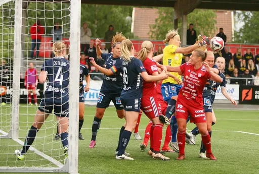 Piteå hade 9–2 i skott på mål, och det var nära många gånger.