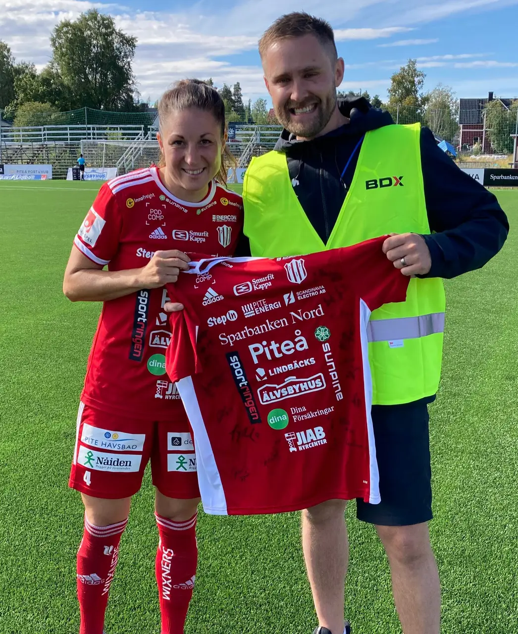Josefin (dagens lagkapten) och Mattias Mörtberg