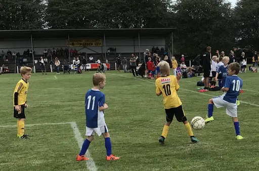 Nabben cup 2018. På fm jämna matcher mot två Skövde AIK-lag i strålande sol. På em tuffare motstånd mot Skultorp och Mullsjö i molnigt väder med lite regn på slutet. Glada miner som vanligt ändå!