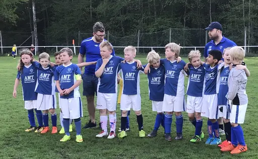 Giffcupen tog hårt på B-planen i år, så hemmapremiären spelades på A-planen, vilket gick fint.