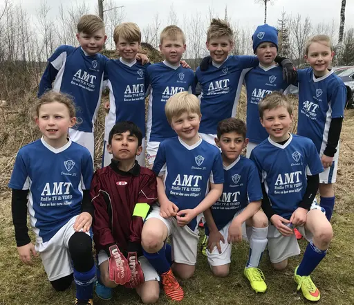 Full fart på Sandbacken cup. Första matcherna tillsammans med IFK-grabbarna.