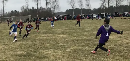 Full fart på Sandbacken cup. Första matcherna tillsammans med IFK-grabbarna.