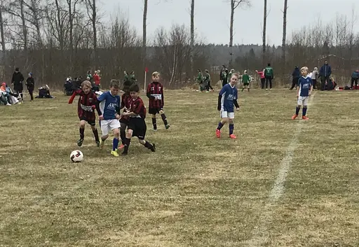 Full fart på Sandbacken cup. Första matcherna tillsammans med IFK-grabbarna.