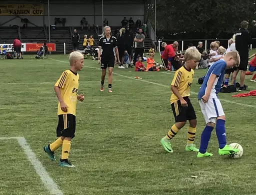 Nabben cup 2018. På fm jämna matcher mot två Skövde AIK-lag i strålande sol. På em tuffare motstånd mot Skultorp och Mullsjö i molnigt väder med lite regn på slutet. Glada miner som vanligt ändå!