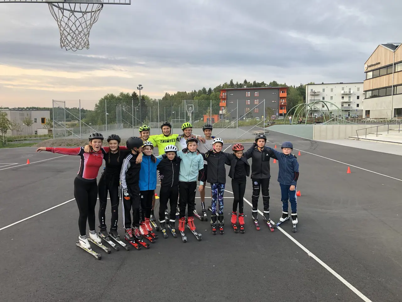 Rullskidskola vid nya Adolfsbergsskolan