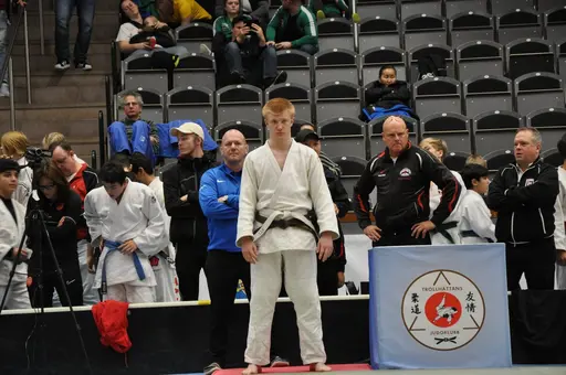 fotografierna är fria att delas/användas för privat bruk samt i judosammanhag dock ej för kommersiellt bruk.