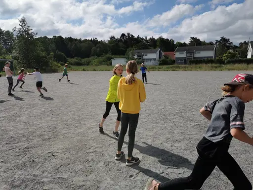 Härligt väder med roliga och utvecklande aktiviteter
