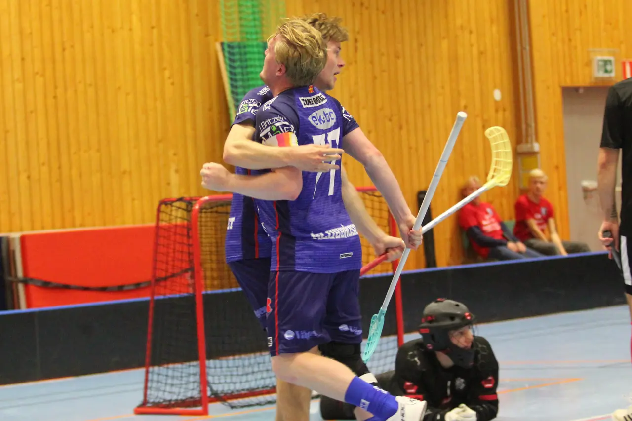 Tim har precis avgjort matchen Foto Roger Nielsen