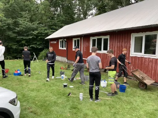 Städdag och renovering av Sportstugan