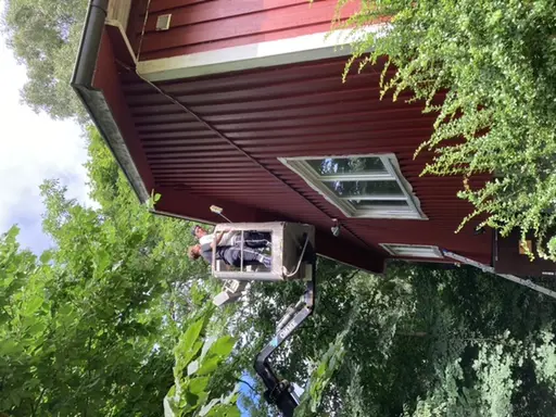 Städdag och renovering av Sportstugan