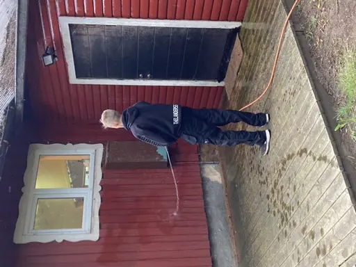 Städdag och renovering av Sportstugan